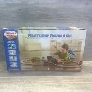 Fisher Price Thomas And Friends Pirate Ship Figure 8 Set In Box Wooden Railway
